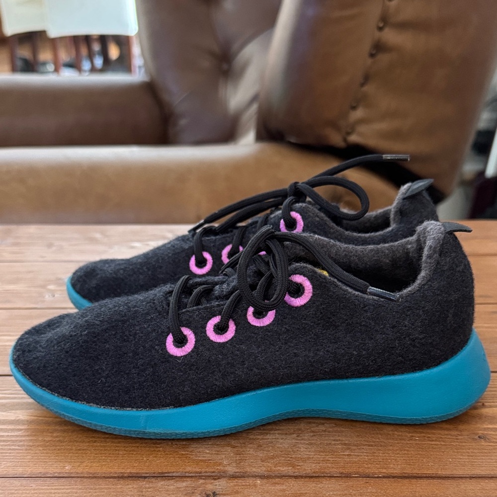 Allbirds Girls Wool Runners - Size 2Y